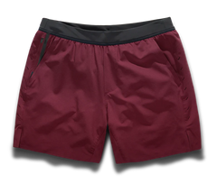 Ten Thousand interval short Maroon voorzijde