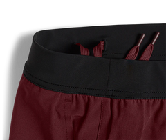 Ten Thousand interval short Maroon broekband
