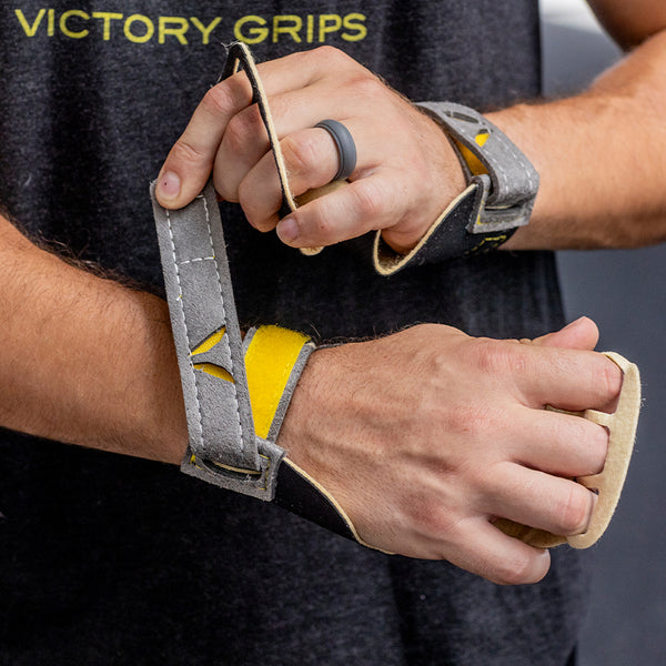 Victory Grips Apex 3FC Heren wordt vastgetrokken